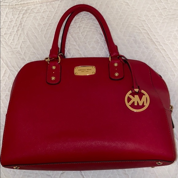 medium sized Michael kors bag - Picture 1 of 5